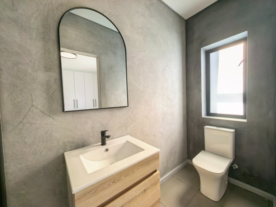4 Bedroom Property for Sale in Cherry Creek Country Estate Western Cape